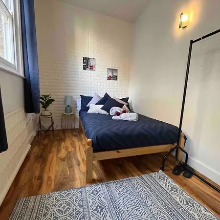 Room In Oxford Street Londra Esterno foto